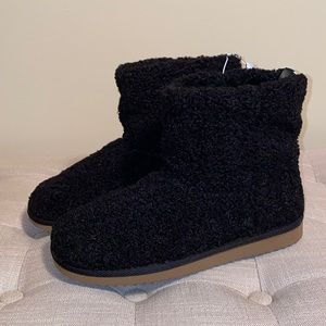 Women’s slippers